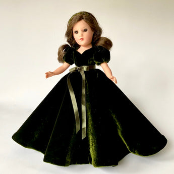 LE Doll - Graceful Spruce Green Velvet